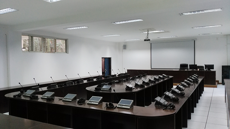 NewClassDL960同声传译实验室.jpg