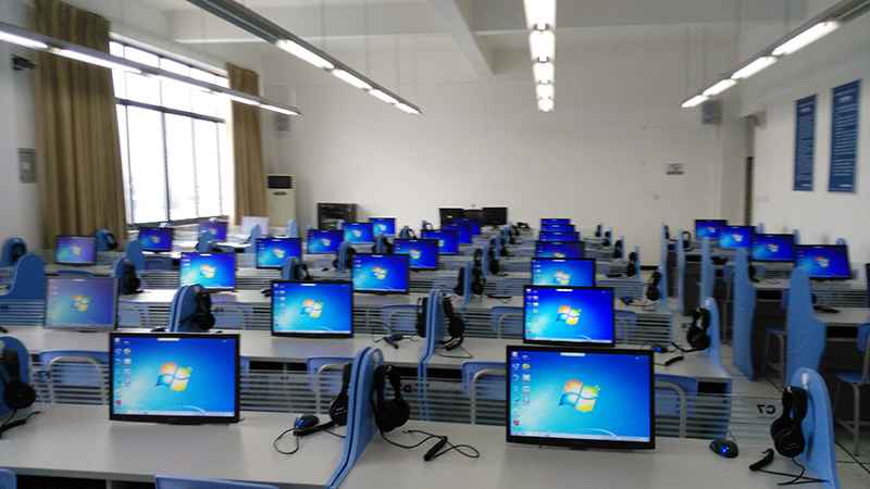 NewClassDL700B语言实验室（2）.jpg