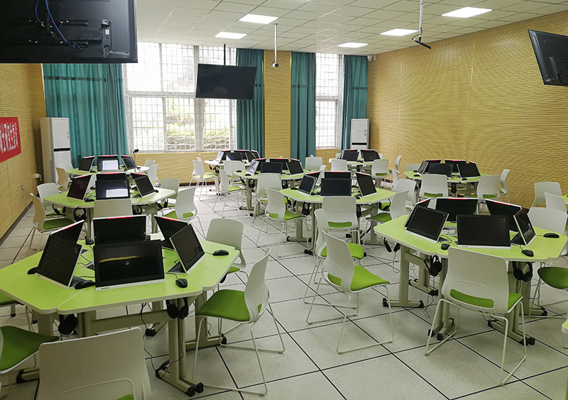 NewClass智慧教室（1）.jpg